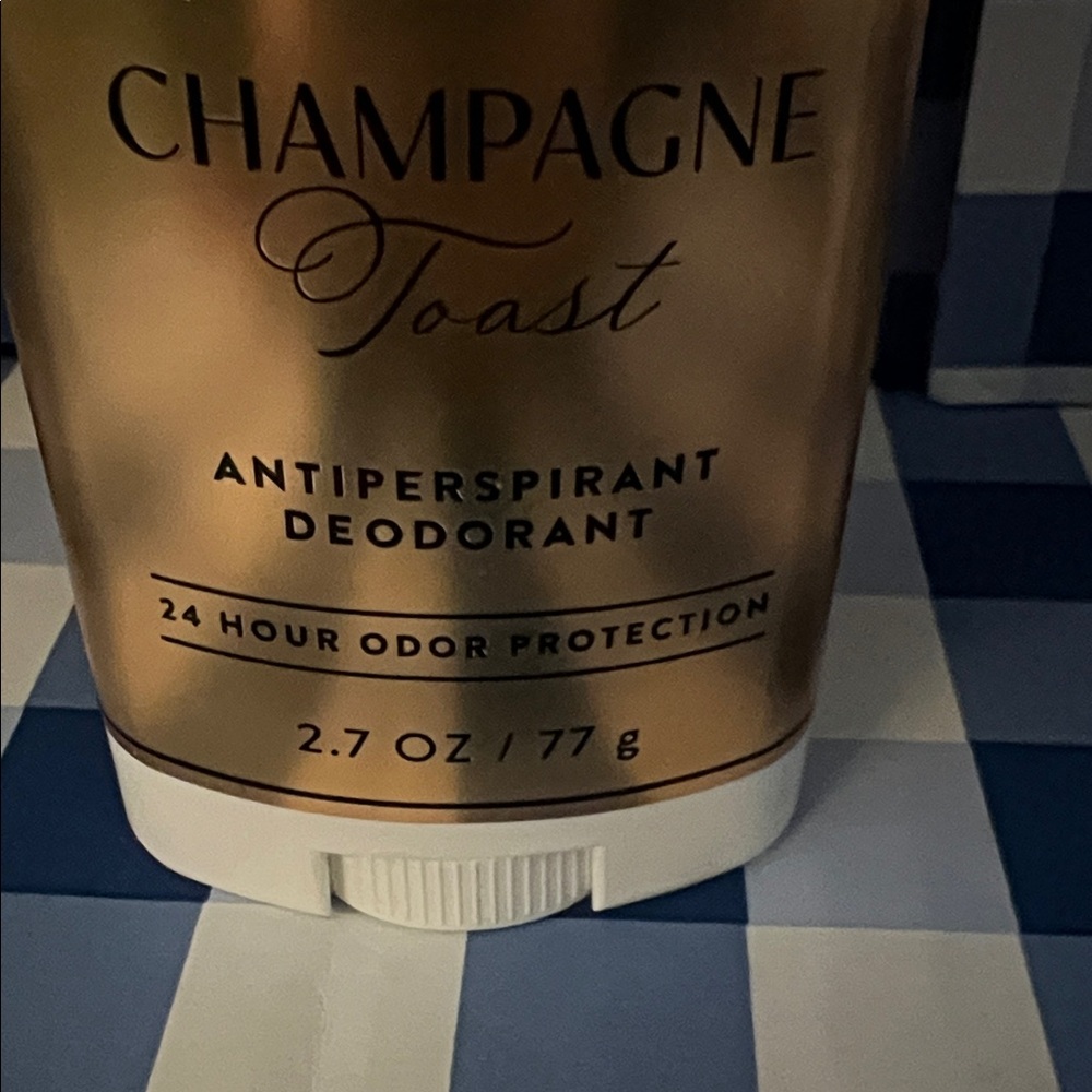 Bath & Body Works Antiperspirant Deodorant Bundle - Picture 4 of 6